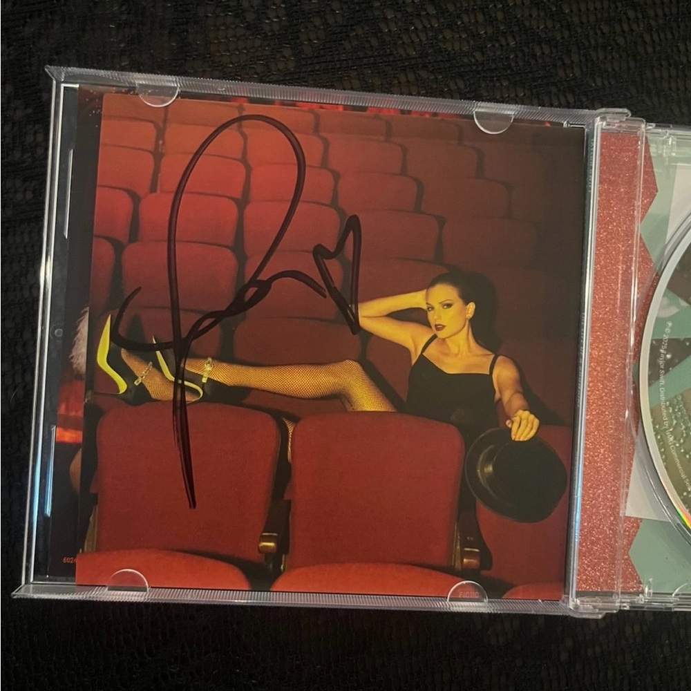 Taylor Swift Life of a Showgirl Signed CD